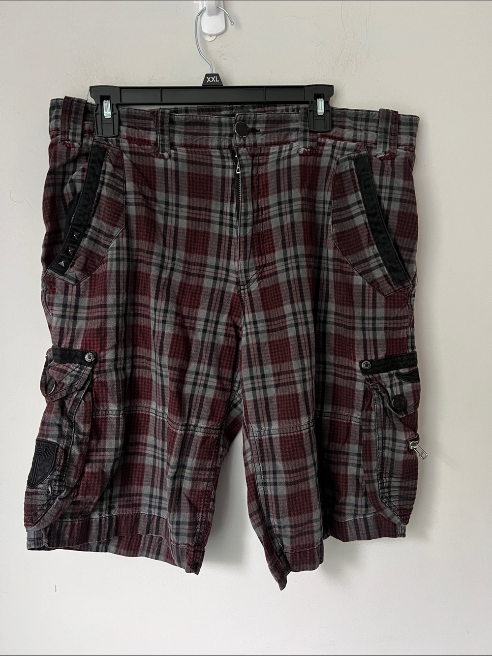 Y2K Affliction Black Premium Plaid Cargo Shorts Studded Grunge Skater Sz 36
